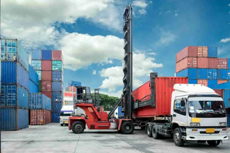 forklift-lift-container-box-loading-truck-depot_50